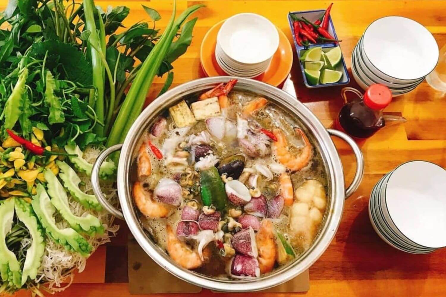 Lẩu Mắm Lẩu Mắm